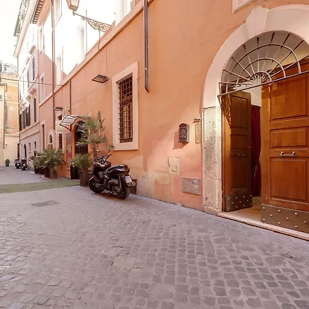 Lm Spagna בית הארחה 4*