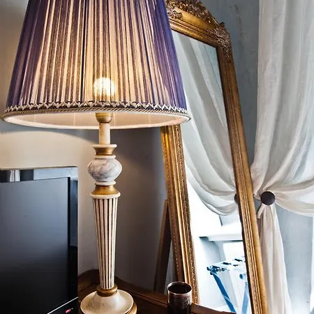 Lm Spagna בית הארחה רומא