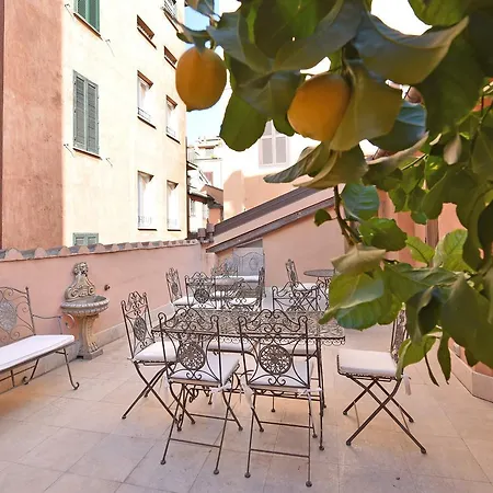 Lm Spagna בית הארחה 4*