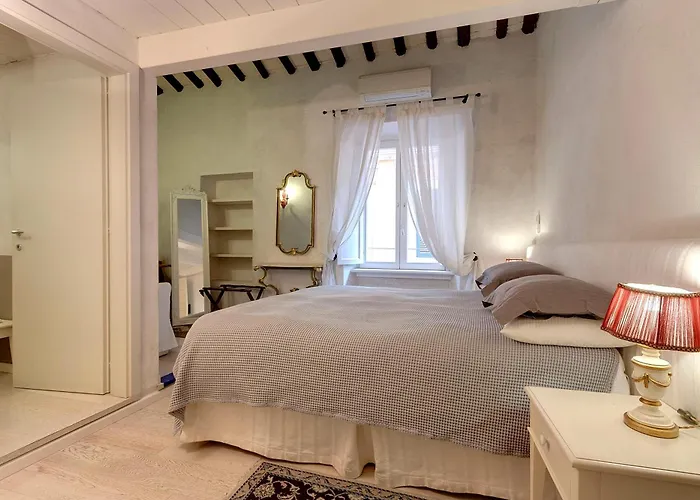 Πανσιόν Lm Spagna 4*