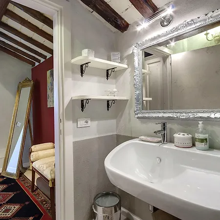 Konukevi Lm Spagna Roma